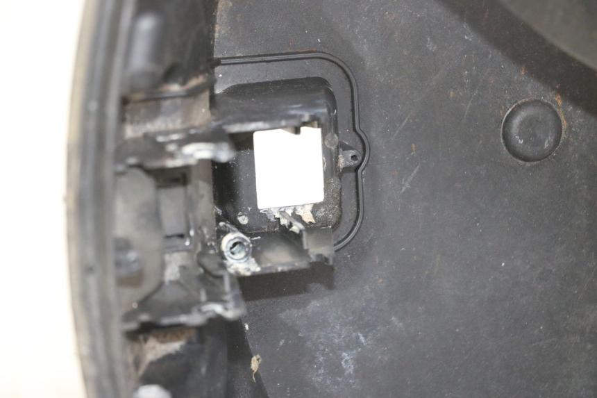 photo de TOPCASE PIAGGIO MP3 LT 300 (2010 - 2016) - Detail van het onderdeel