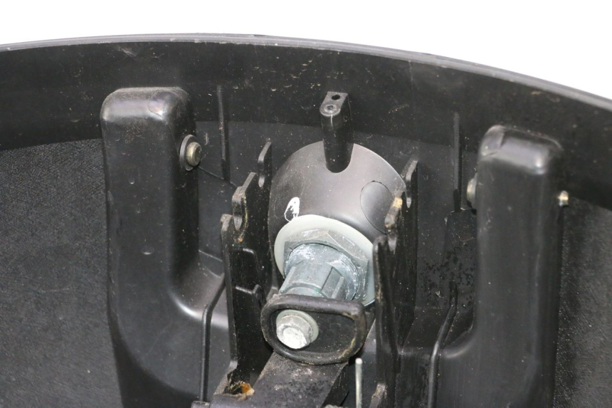 photo de TOPCASE PIAGGIO MP3 LT 400 (2007 - 2012) - Detailaanzicht