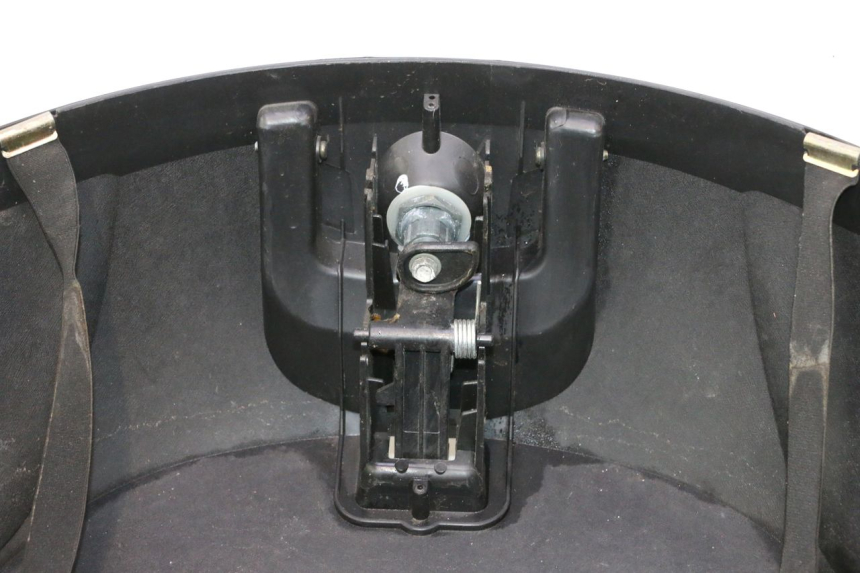 photo de TOPCASE PIAGGIO MP3 LT 400 (2007 - 2012) - Markeringen en referenties