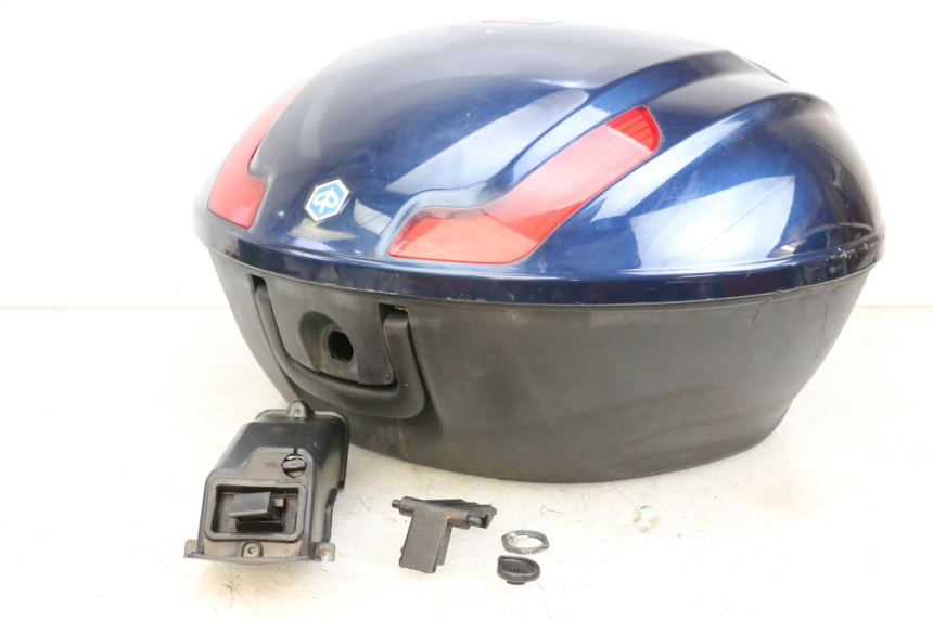 photo de TOPCASE PIAGGIO MP3 RL 250 (2006 - 2010) - Hoofdaanzicht