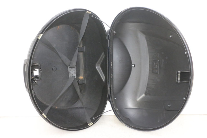 photo de TOPCASE PIAGGIO MP3 RL 250 (2006 - 2010) - Zoom op gebruiksstaat