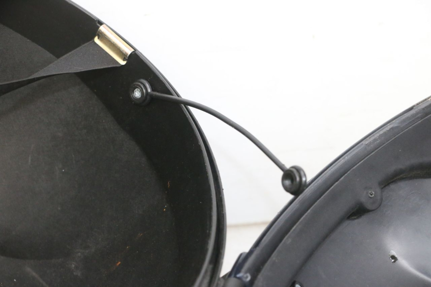 photo de TOPCASE PIAGGIO MP3 RL 250 (2006 - 2010) - Andere kijkhoek