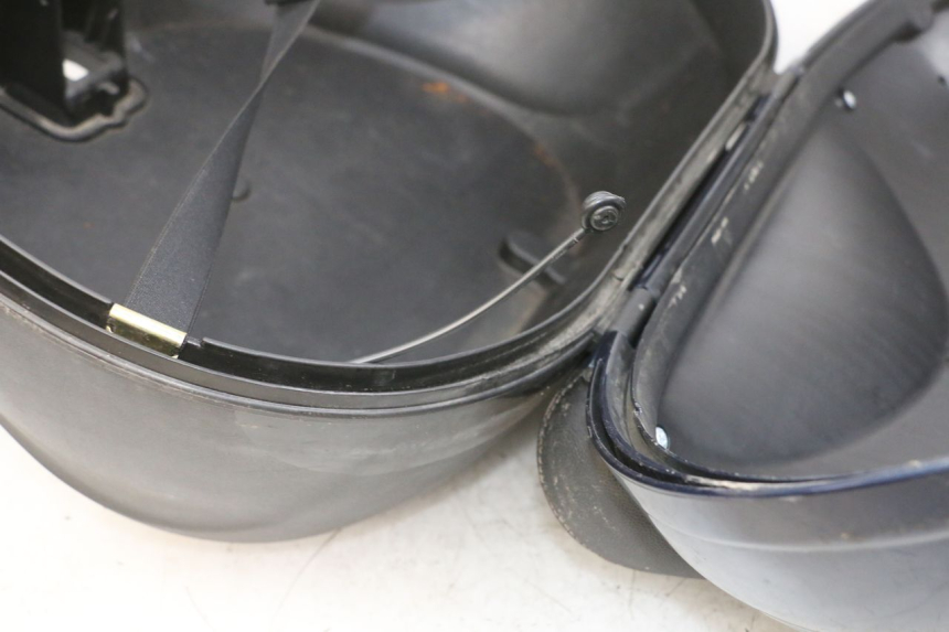 photo de TOPCASE PIAGGIO MP3 RL 250 (2006 - 2010) - Technische close-up