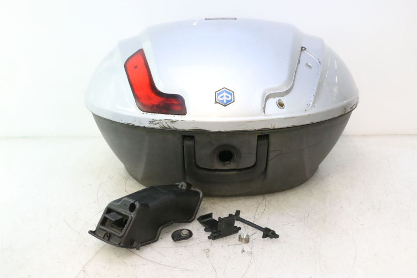 photo de TOPCASE PIAGGIO MP3 125 (2006 - 2014) - Hoofdaanzicht