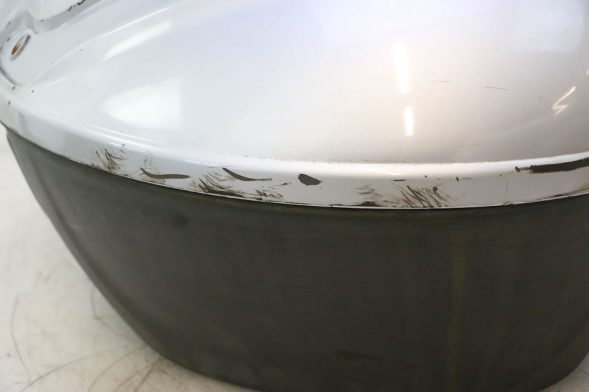 photo de TOPCASE PIAGGIO MP3 125 (2006 - 2014) - Technische close-up