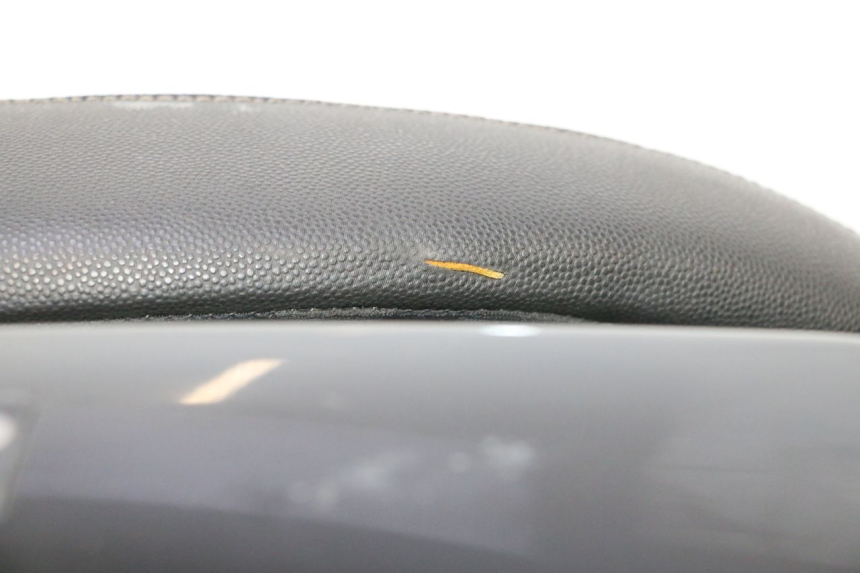 photo de TOPCASE PIAGGIO MP3 125 (2006 - 2014) - Detail van het onderdeel