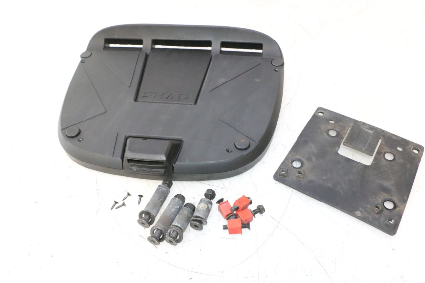photo de TOP CASE PIAGGIO MP3 500 (2016 - 2018) - Markeringen en referenties