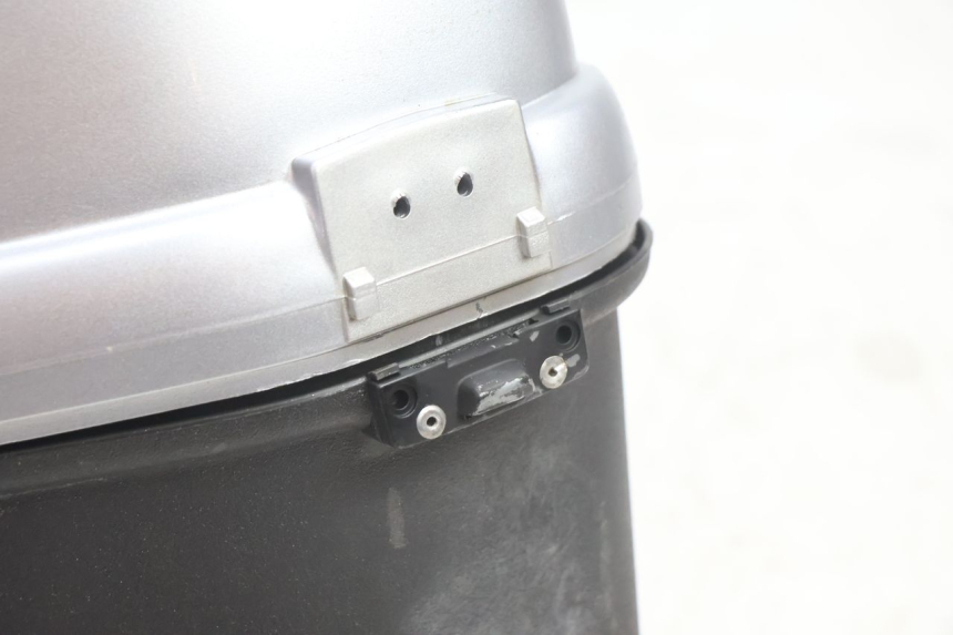 photo de TOPCASE APRILIA SCARABEO GT 125 (1999 - 2007) - Aanvullende foto