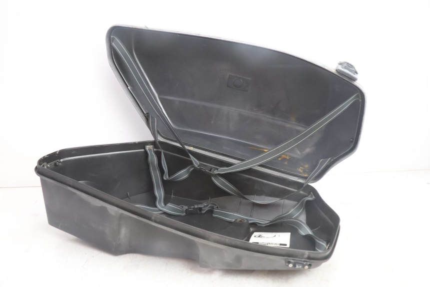 photo de TOPCASE APRILIA SCARABEO GT 125 (1999 - 2007) - Overzicht
