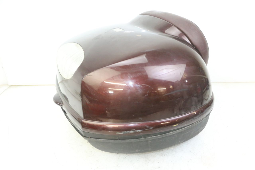 photo de TOPCASE APRILIA SCARABEO GT TOURING 125 (1999 - 2005) - Kenmerkende details