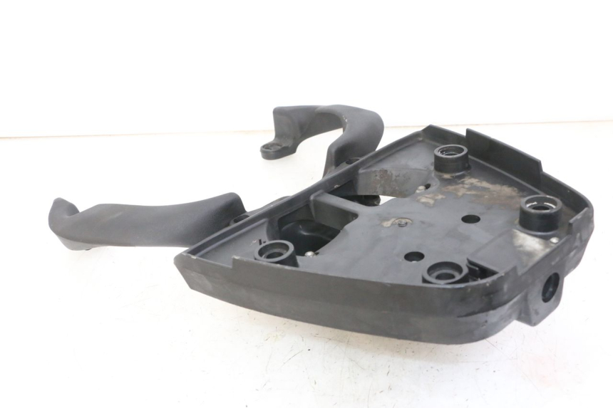 photo de TOPCASE APRILIA SCARABEO GT TOURING 125 (1999 - 2005) - Detail van het onderdeel