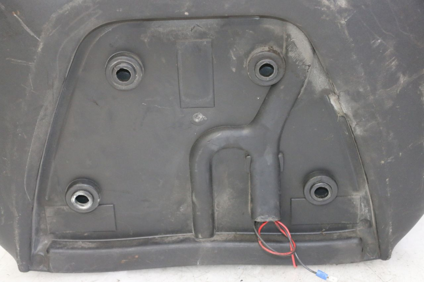 photo de TOPCASE APRILIA SCARABEO GT TOURING 125 (1999 - 2005) - Overzicht