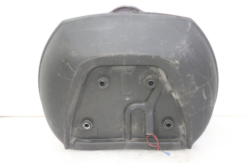 photo de TOPCASE APRILIA SCARABEO GT TOURING 125 (1999 - 2005) - Bevestigingspunten