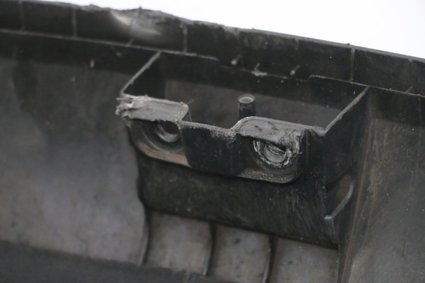 photo de TOPCASE APRILIA SCARABEO GT TOURING 125 (1999 - 2005) - Gecontroleerd onderdeel