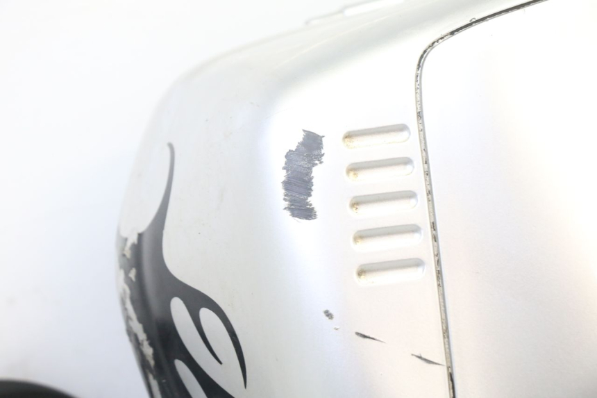 photo de TOPCASE PIAGGIO SUPER LX 125 (2000 - 2003) - Zoom op componenten