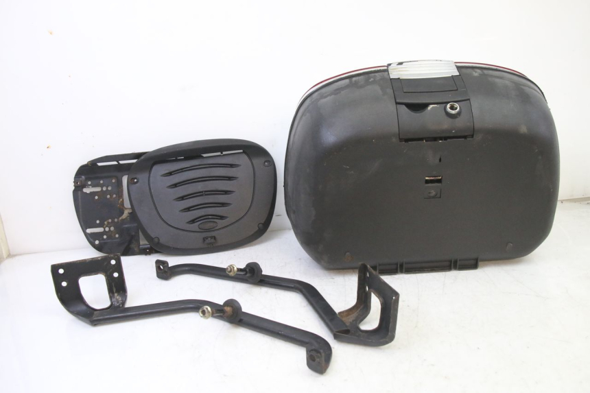 photo de TOPCASE PIAGGIO SUPER LX 125 (2000 - 2003) - Visuele inspectie