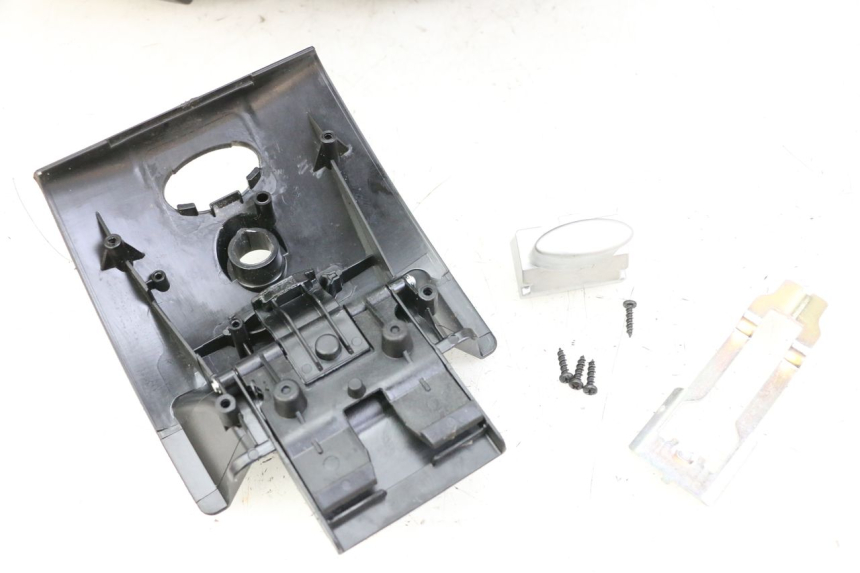 photo de TOPCASE PEUGEOT TWEET 4T 50 (2023 - 2025) - Productaanzicht