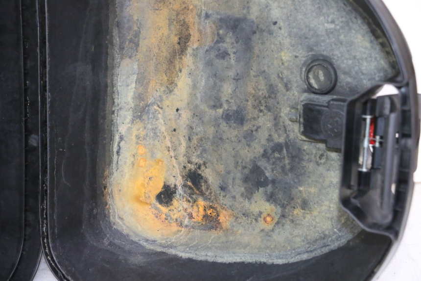 photo de TOPCASE PEUGEOT V-CLIC VCLIC 50 (2007 - 2013) - Zoom op gebruiksstaat