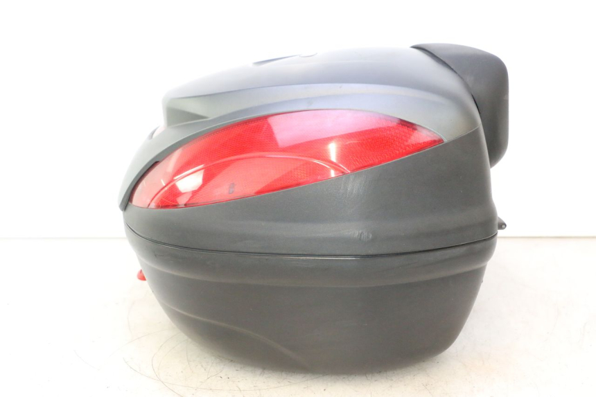 photo de TOP CASE YAMAHA X-MAX XMAX 125 (2010 - 2013) - Detailaanzicht