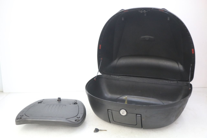 photo de TOPCASE YAMASAKI YM T 125 (2015 - 2020) - Hoofdaanzicht