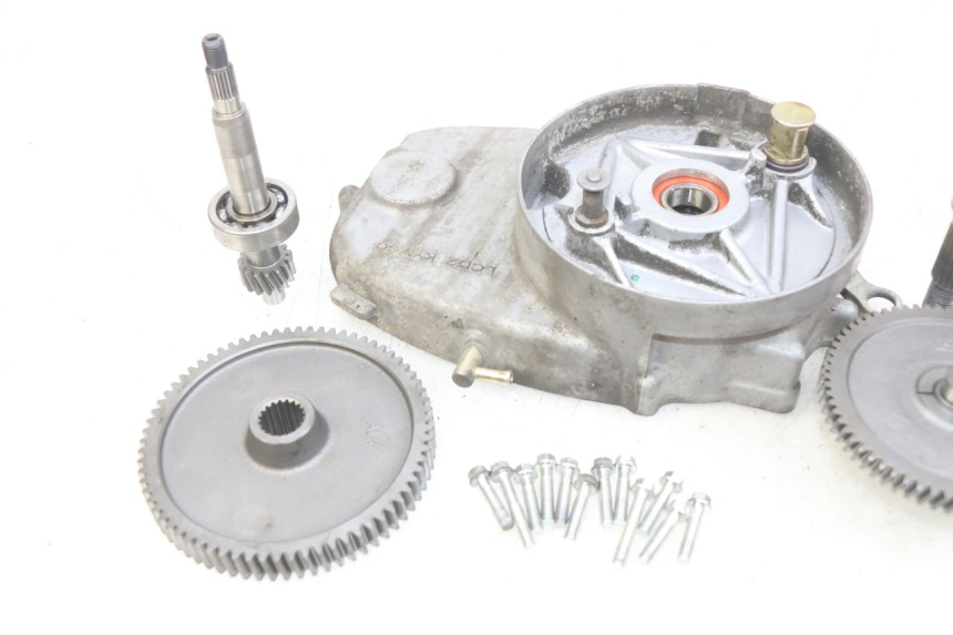 photo de WIELAANDRIJVING KYMCO AGILITY 16+ 4T 50 (2018 - 2023) - Bevestigingspunten