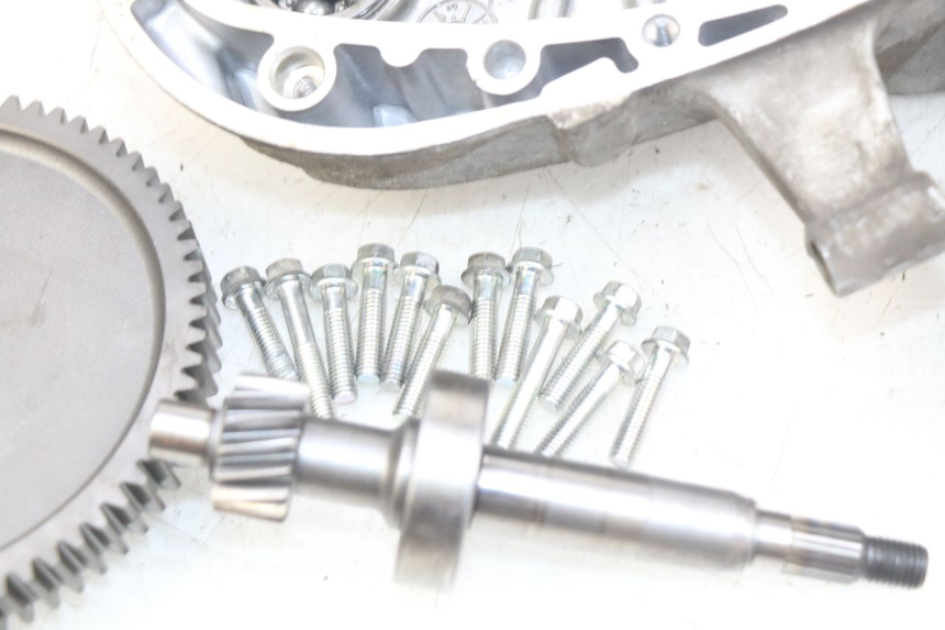 photo de WIELAANDRIJVING KYMCO AGILITY 16+ 4T 50 (2018 - 2023) - Markeringen en referenties