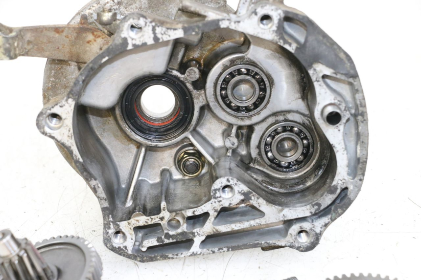 photo de WIELAANDRIJVING KYMCO AGILITY 4T 50 (2005 - 2018) - Bevestigingspunten