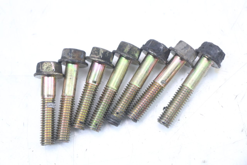 photo de WIELAANDRIJVING KYMCO AGILITY 4T 50 (2005 - 2018) - Zoom op componenten