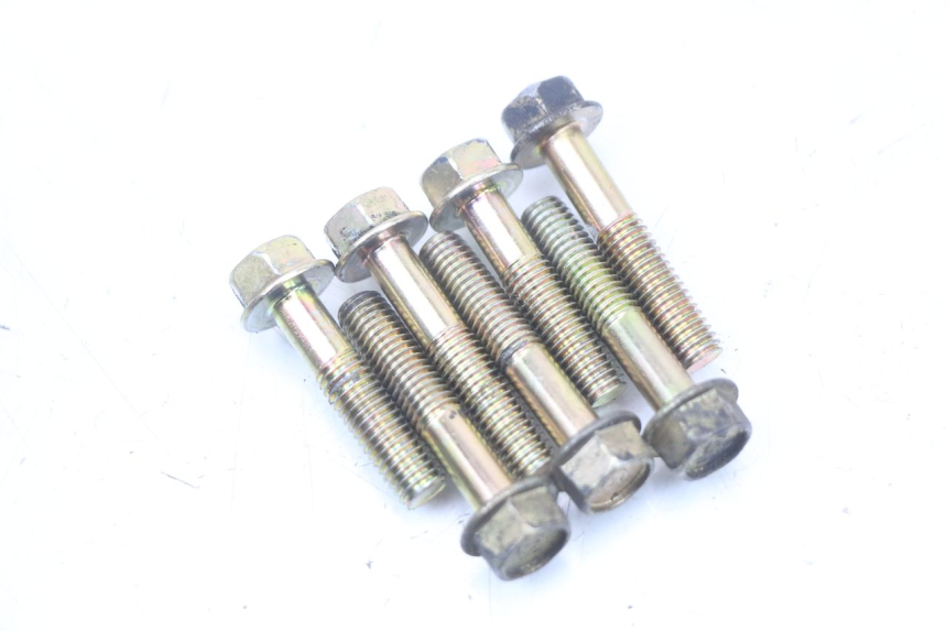 photo de WIELAANDRIJVING KYMCO AGILITY 4T 50 (2005 - 2018) - Technische close-up