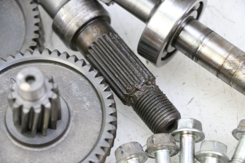 photo de WIELAANDRIJVING KYMCO AGILITY 4T 50 (2018 - 2022) - Visuele inspectie