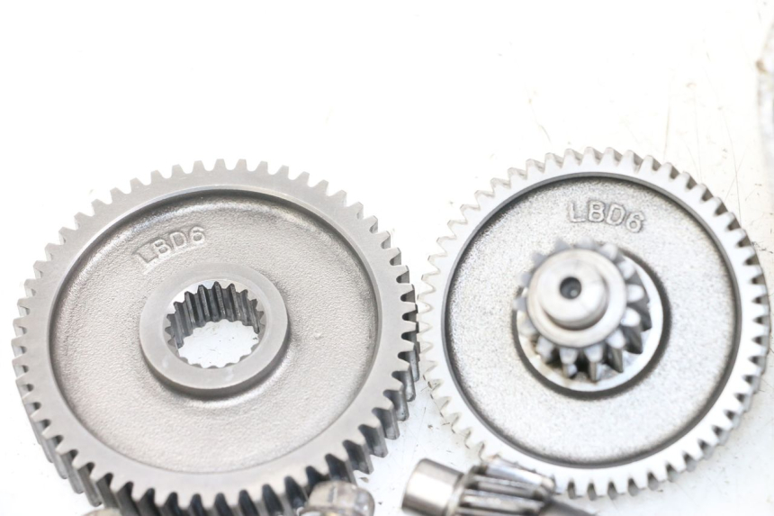 photo de WIELAANDRIJVING KYMCO AGILITY RS 4T 50 (2009 - 2013) - Markeringen en referenties