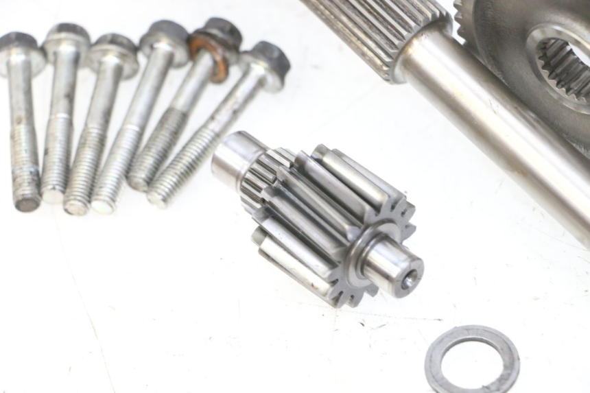 photo de WIELAANDRIJVING HONDA FES S-WING SWING ABS 125 (2007 - 2015) - Kenmerkende details