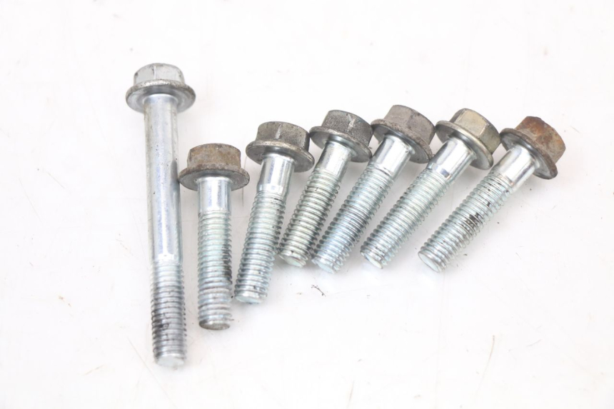 photo de WIELAANDRIJVING SYM FIDDLE 3 III 50 (2014 - 2020) - Visuele inspectie