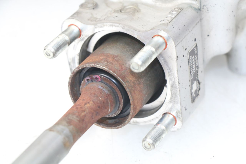 photo de WIELAANDRIJVING YAMAHA FJR ABS 1300 (2006 - 2012) - Detail van het onderdeel