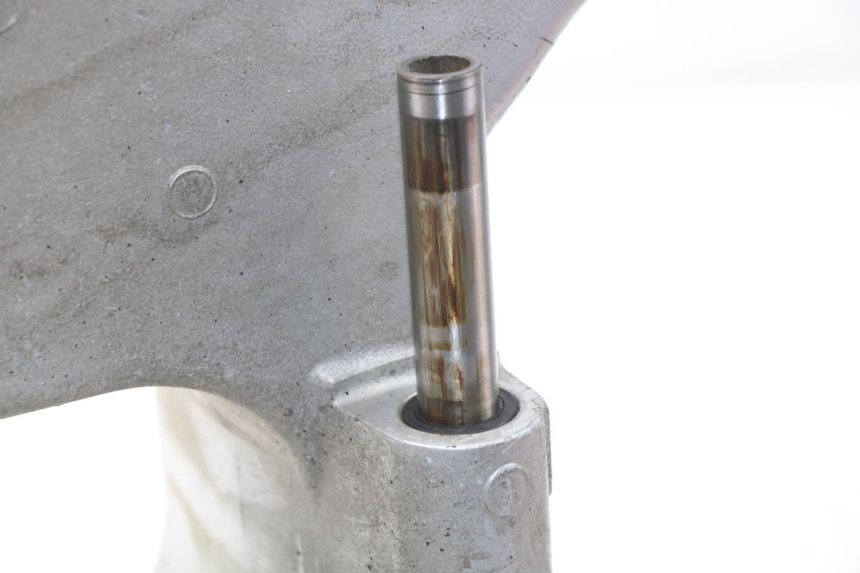 photo de WIELAANDRIJVING YAMAHA FJR ABS 1300 (2006 - 2012) - Detail van het onderdeel