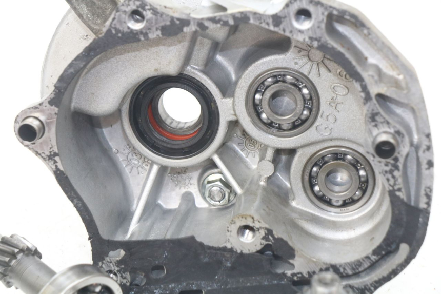 photo de WIELAANDRIJVING SYM JET EURO X 2T 50 (2003 - 2007) - Bevestigingspunten