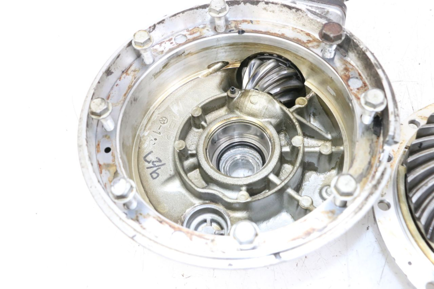 photo de WIELAANDRIJVING KAWASAKI GTR 1000 (1994 - 2004) - Zoom op componenten