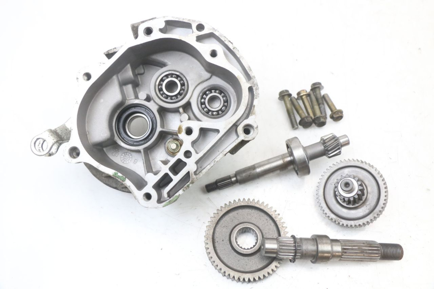 photo de WIELAANDRIJVING PEUGEOT KISBEE 4T 50 (2010 - 2017) - Andere kijkhoek