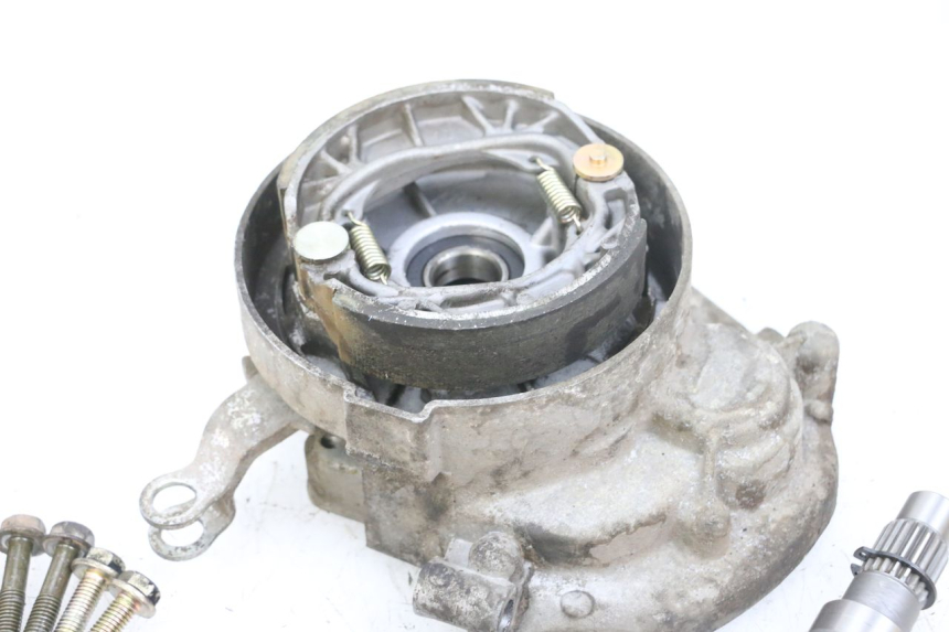 photo de WIELAANDRIJVING PEUGEOT KISBEE 4T 50 (2010 - 2017) - Kenmerkende details