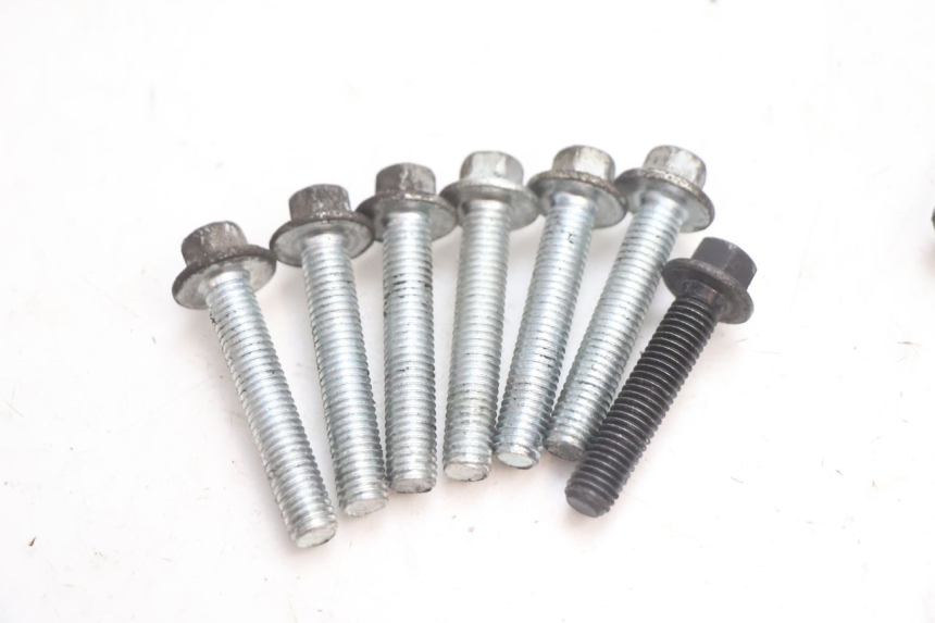 photo de WIELAANDRIJVING PIAGGIO MP3 LT 300 (2010 - 2016) - Visuele inspectie
