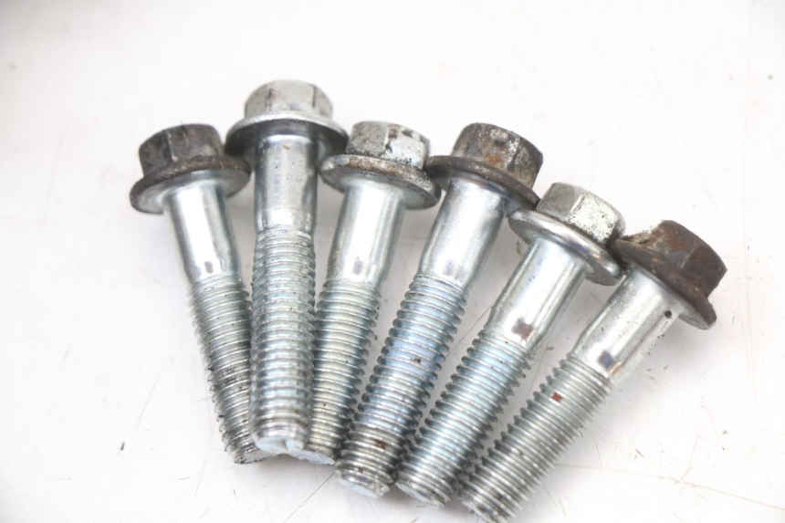 photo de WIELAANDRIJVING EUROCKA R8 4T 50 (2013 - 2022) - Kenmerkende details