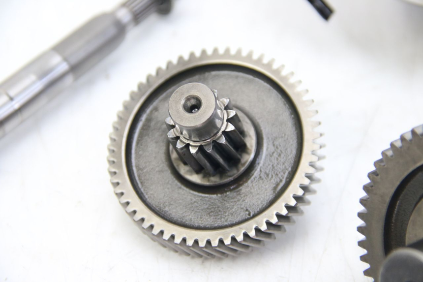 photo de WIELAANDRIJVING APRILIA SCARABEO 4T 50 (2009 - 2017) - Technische close-up