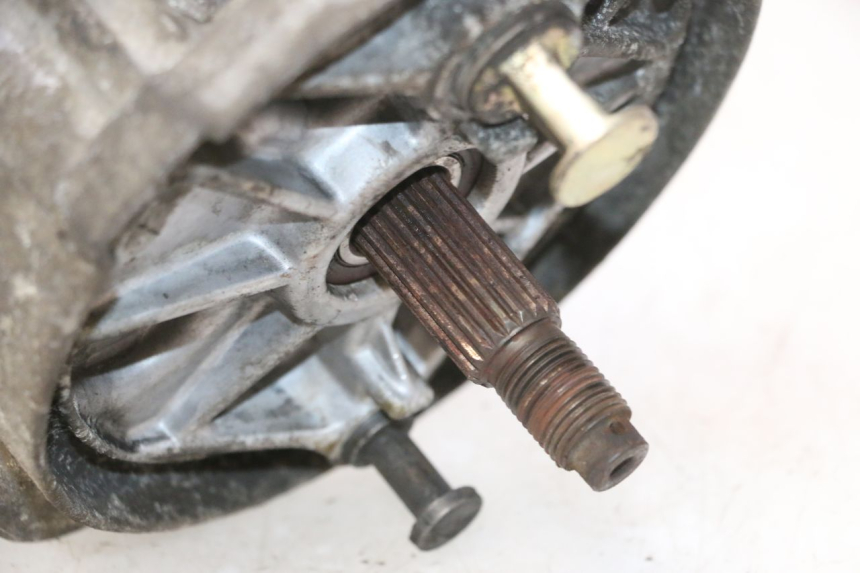 photo de WIELAANDRIJVING HONDA SCV LEAD 100 (2003 - 2007) - Technische close-up