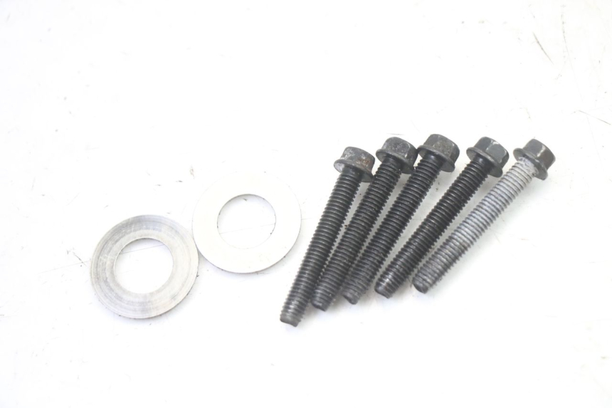 photo de WIELAANDRIJVING PEUGEOT VIVACITY 50 (2004 - 2009) - Zoom op componenten