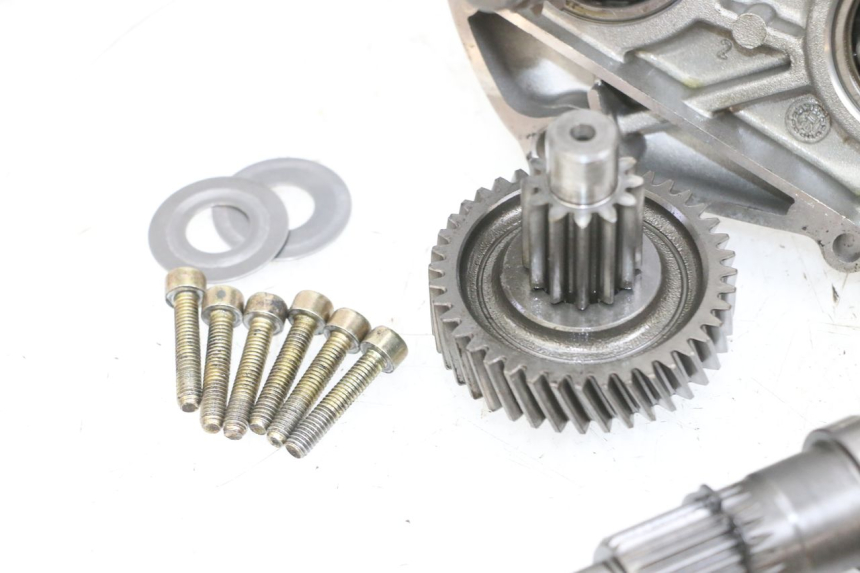 photo de WIELAANDRIJVING YAMAHA YP MAJESTY 125 (2002 - 2006) - Zoom op componenten