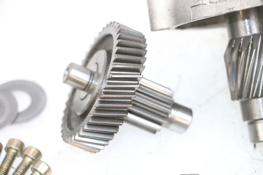 photo de WIELAANDRIJVING YAMAHA YP MAJESTY 125 (2002 - 2006) - Bevestigingspunten