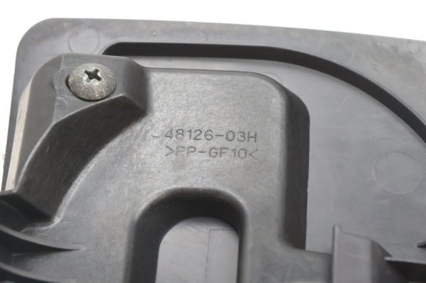 photo de BRANDSTOFFENDOP SUZUKI BURGMAN 125 (2007 - 2014) - Technische close-up