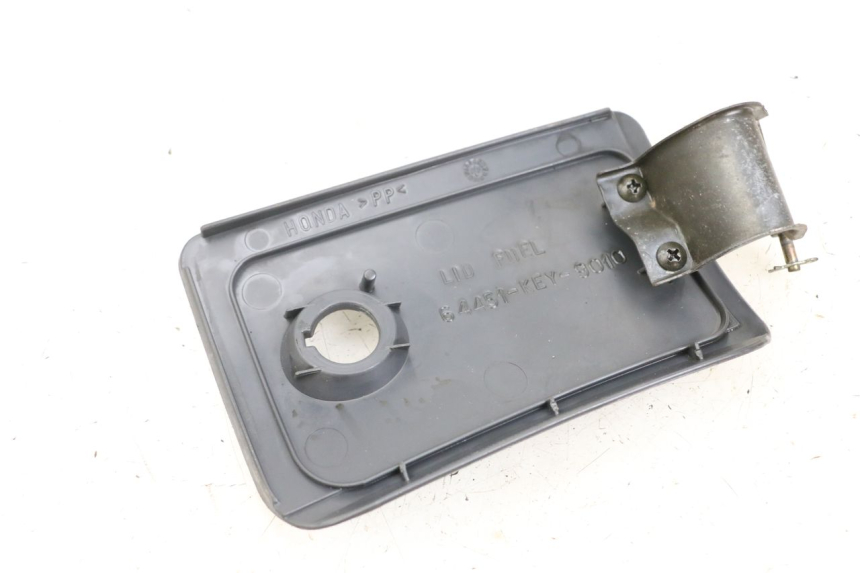 photo de BRANDSTOFFENKLEP HONDA FES PANTHEON 2T 125 (1998 - 2002) - Detail van het onderdeel