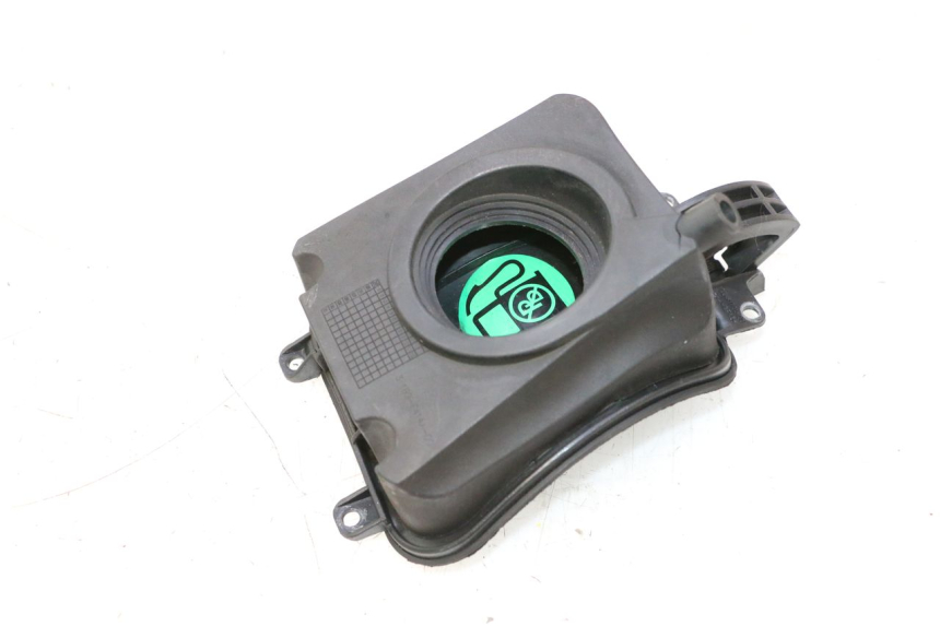 photo de BRANDSTOFFENDOP YAMAHA XMAX X-MAX 125 (2006 - 2009) - Bevestigingspunten