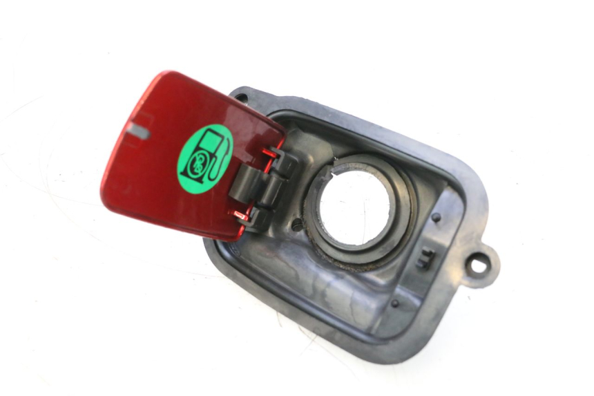 photo de BRANDSTOFFENDEKSEL YAMAHA YP MAJESTY 125 (1998 - 2001) - Andere kijkhoek